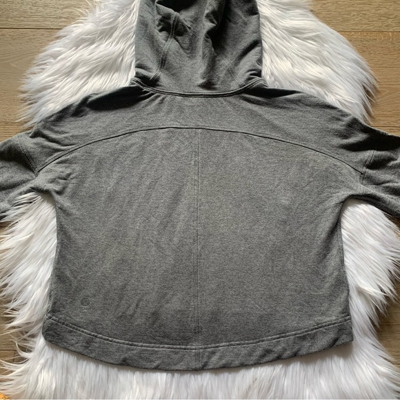 Lululemon Cropped Ceremony Pullover - Grey - Picture 5 of 7